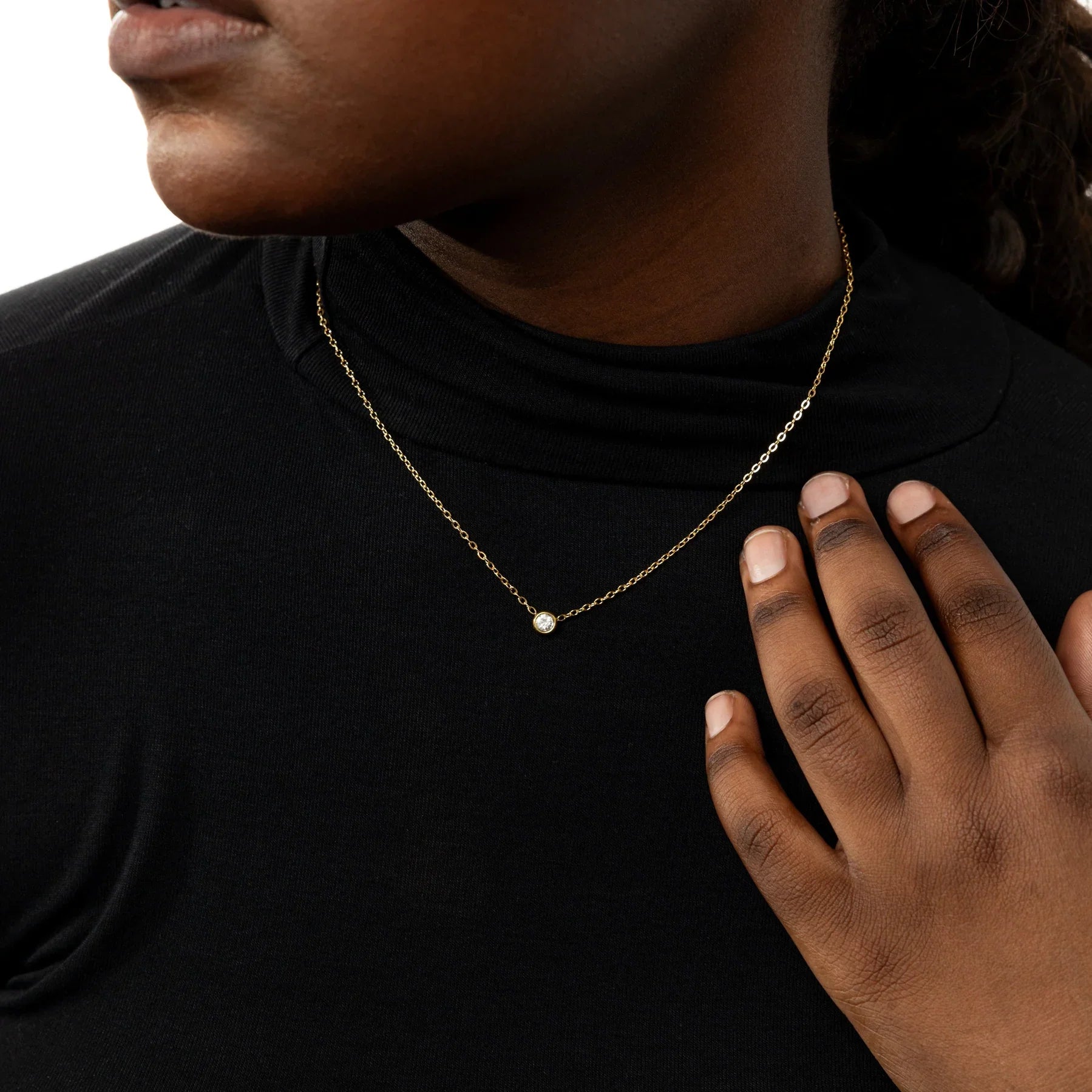 Barakah Lumé Bezel Necklace