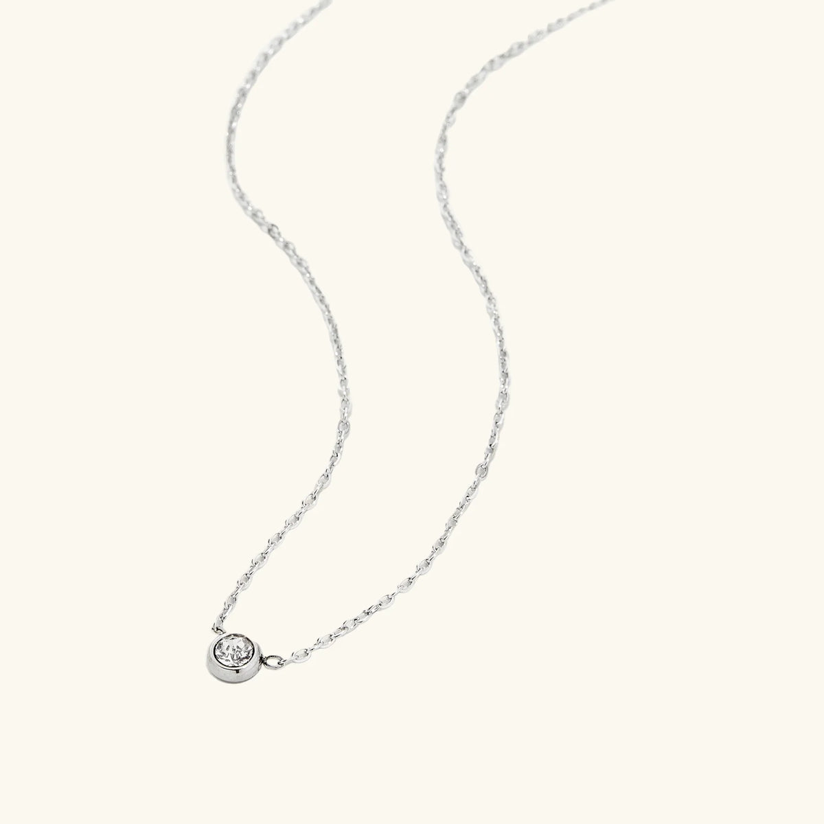 Barakah Lumé Bezel Necklace